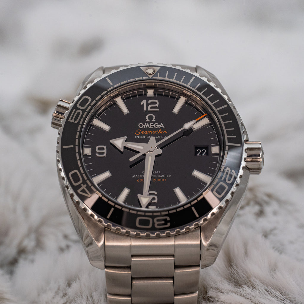 Omega Seamaster Planet Ocean 215.30.44.21.01.001 Black Dial B+P