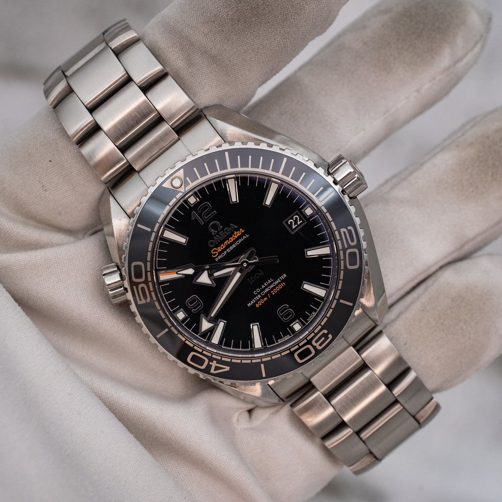 Omega Seamaster Planet Ocean 215.30.44.21.01.001 Black Dial B+P