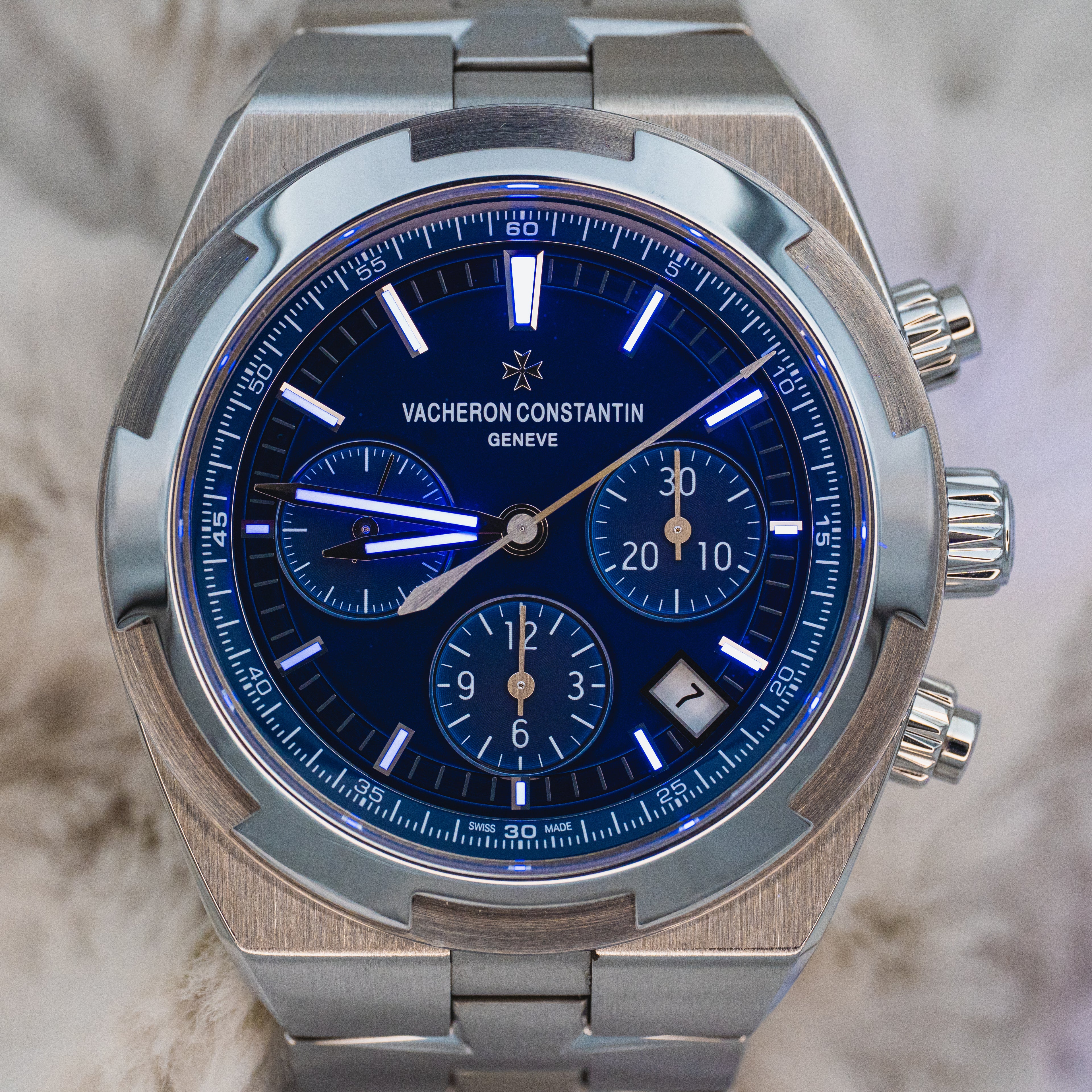 2018 Vacheron Constantin 5500V Chronograph Blue Dial Stainless Steel Full Set