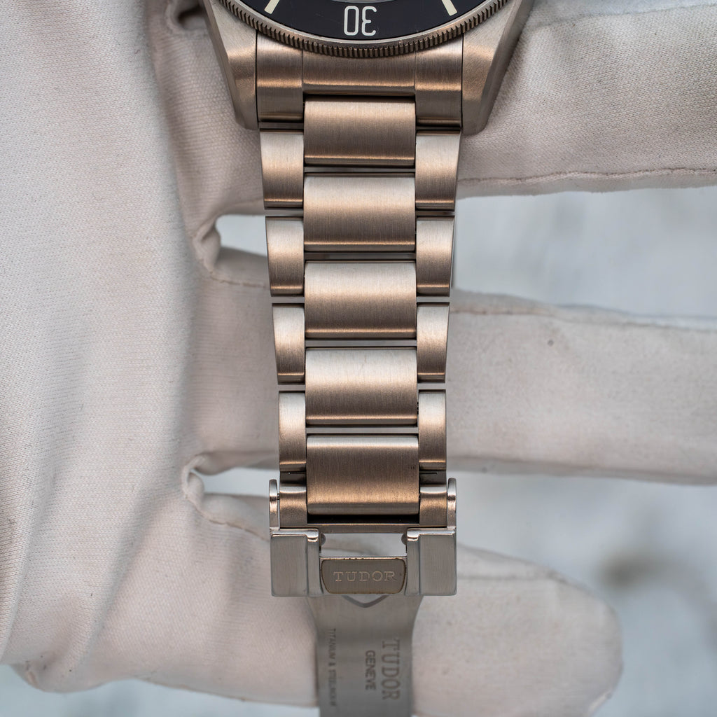 Tudor Pelagos 25600TN Titanium Black Dial on Bracelet w Extra Strap B+P