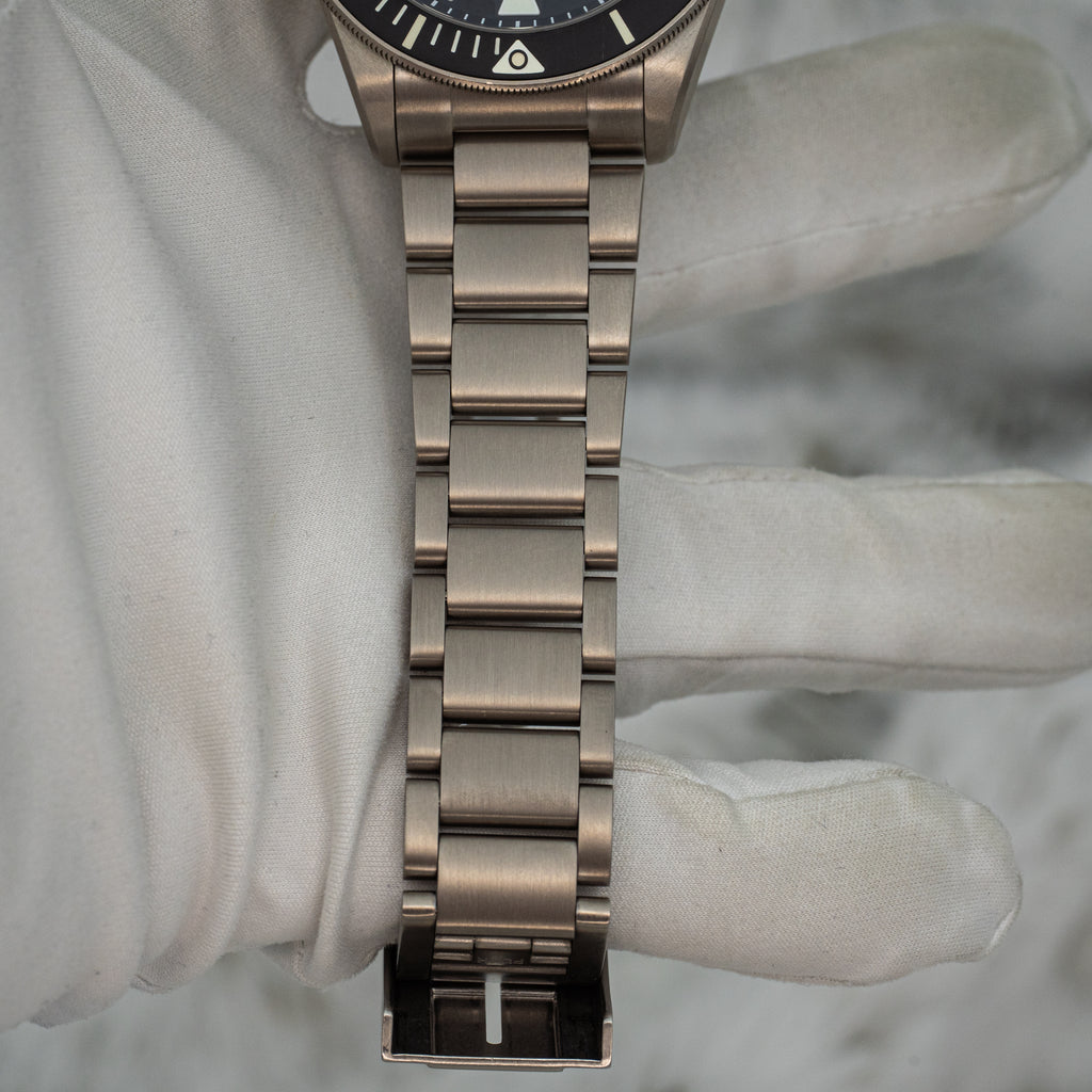 Tudor Pelagos 25600TN Titanium Black Dial on Bracelet w Extra Strap B+P