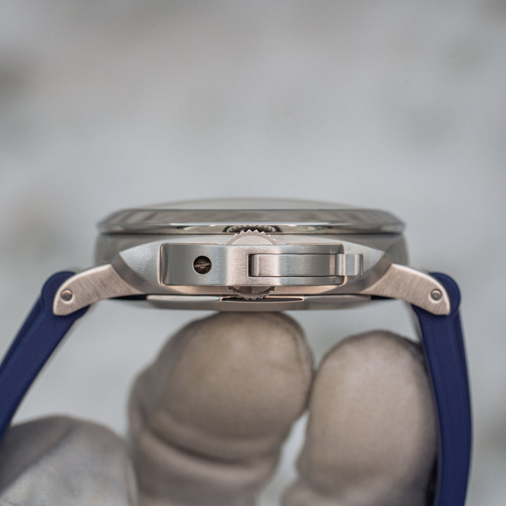 2021 Panerai Luminor Marina PAM01313 Blue Dial on Blue Strap Steel 44mm B+P