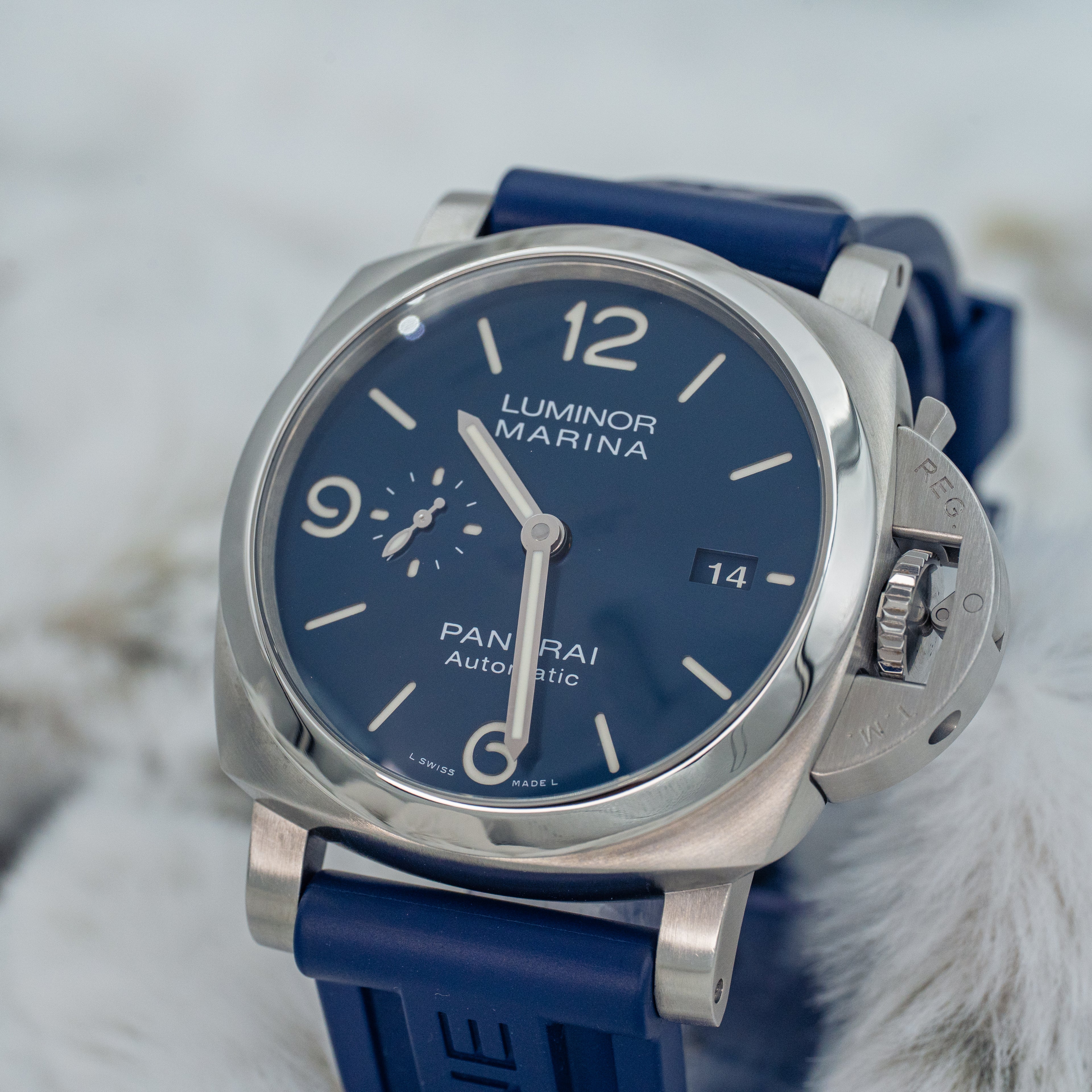 2021 Panerai Luminor Marina PAM01313 Blue Dial on Blue Strap Steel 44mm B+P