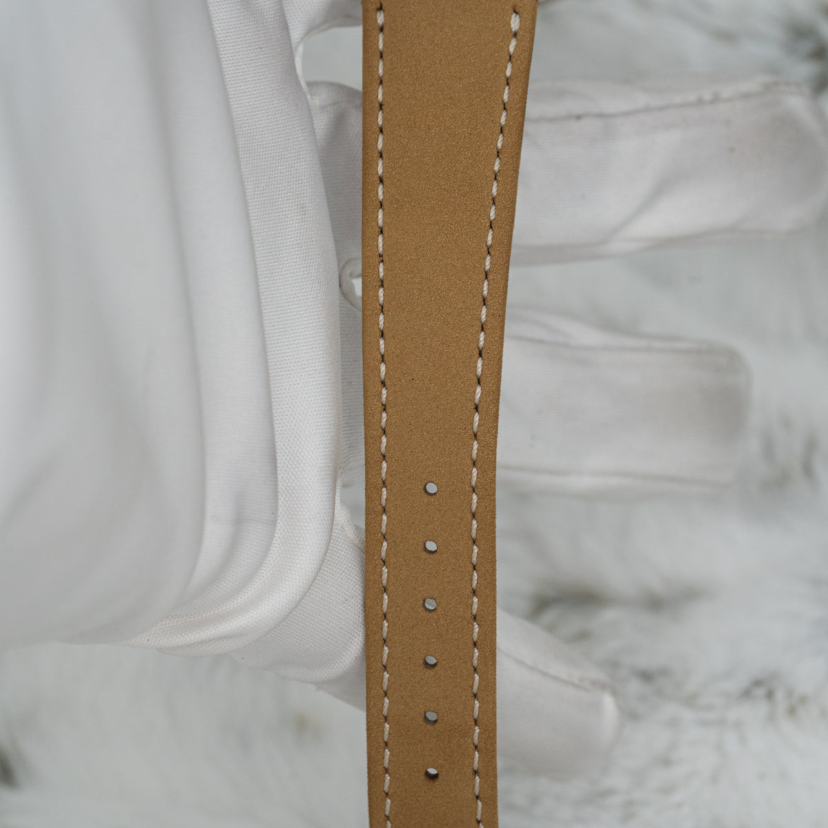 2024 Patek Philippe Calatrava 5226G-001 White Gold Unworn Nubuck Leather Strap B+P