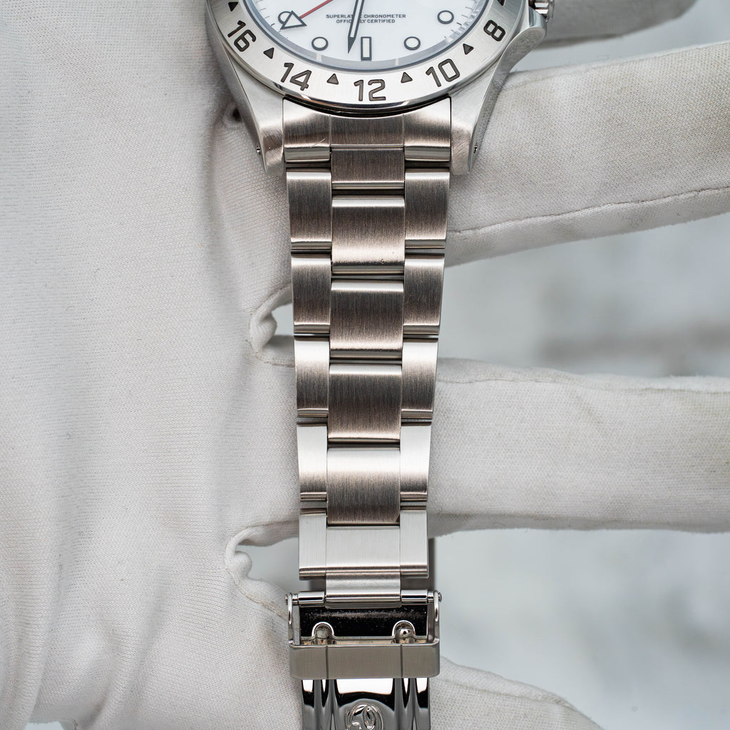Rolex Explorer II GMT 40mm 16570 White Polar Dial Stainless Steel B+P