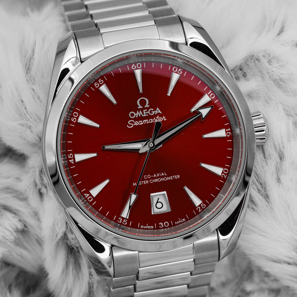 2024 Omega Seamaster Aqua Terra 38 Red Dial on Bracelet 220.10.38.20.13.003 B+P