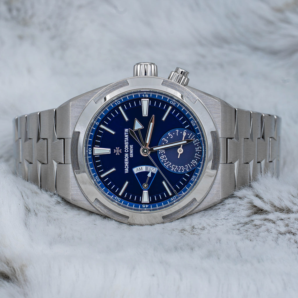 2024 Vacheron Constantin Overseas Dual Time 7920V Sunburst Blue Dial Steel