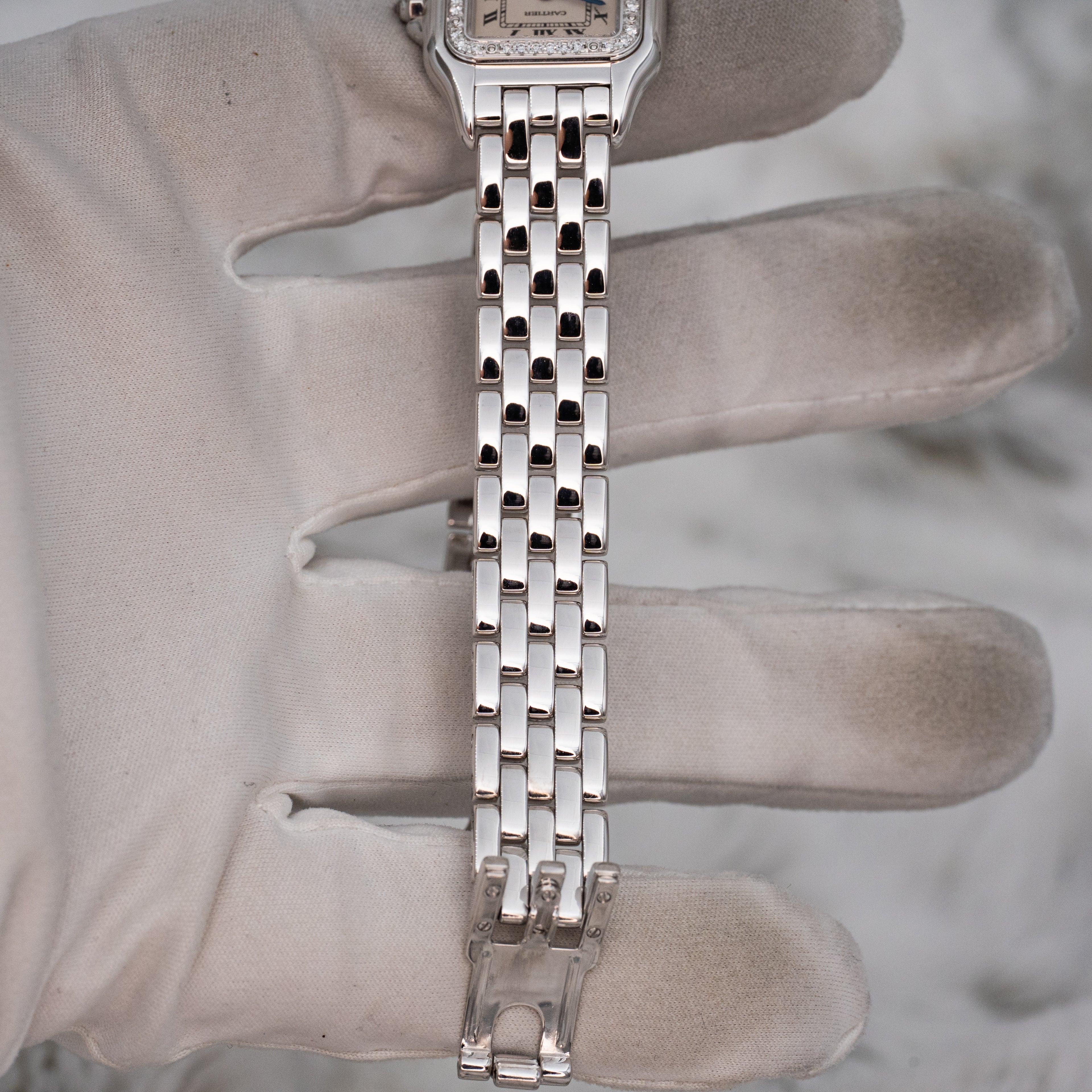 Cartier Panthere 1660 Quartz 18k White Gold Ladies 22mm w Cartier Travel Case