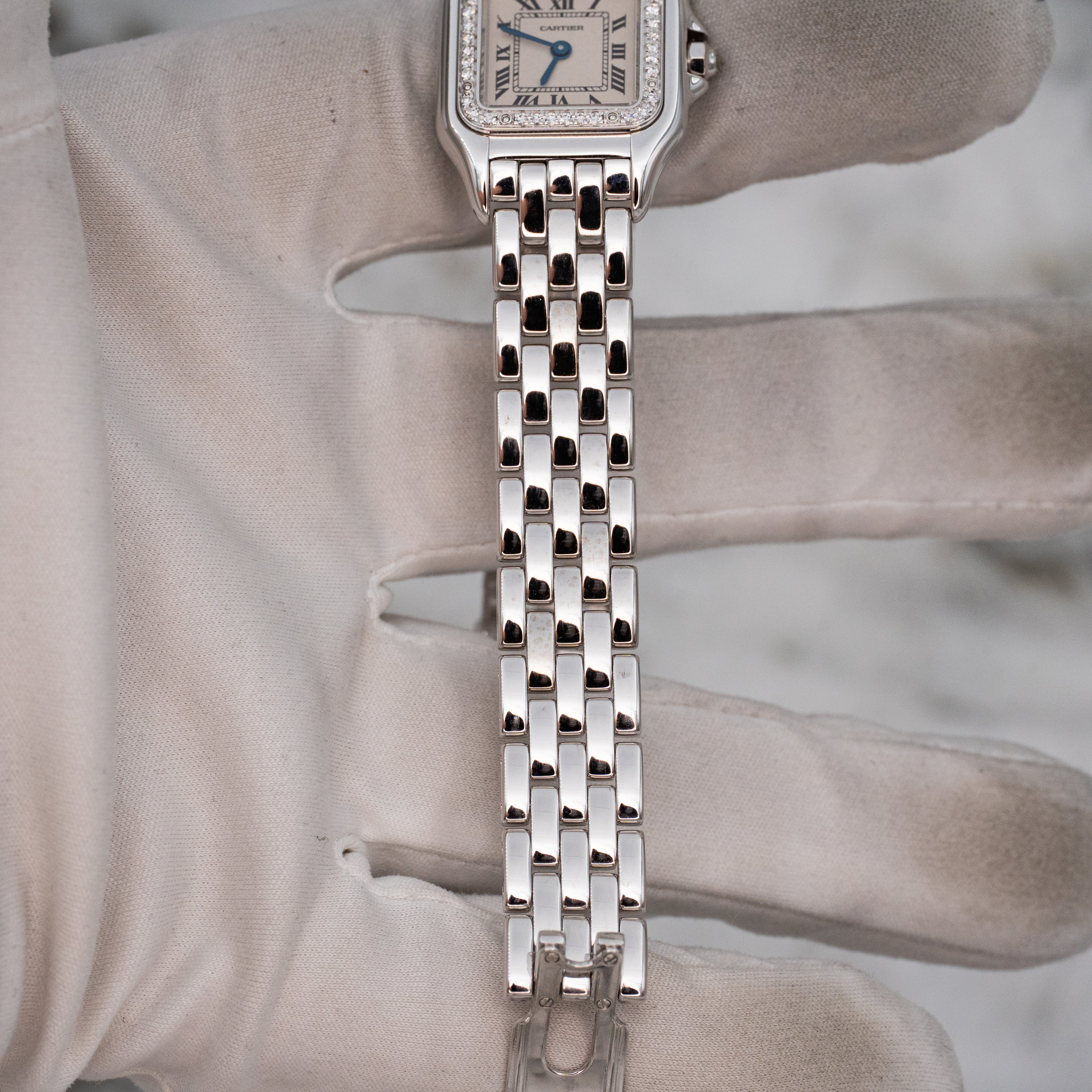 Cartier Panthere 1660 Quartz 18k White Gold Ladies 22mm w Cartier Travel Case