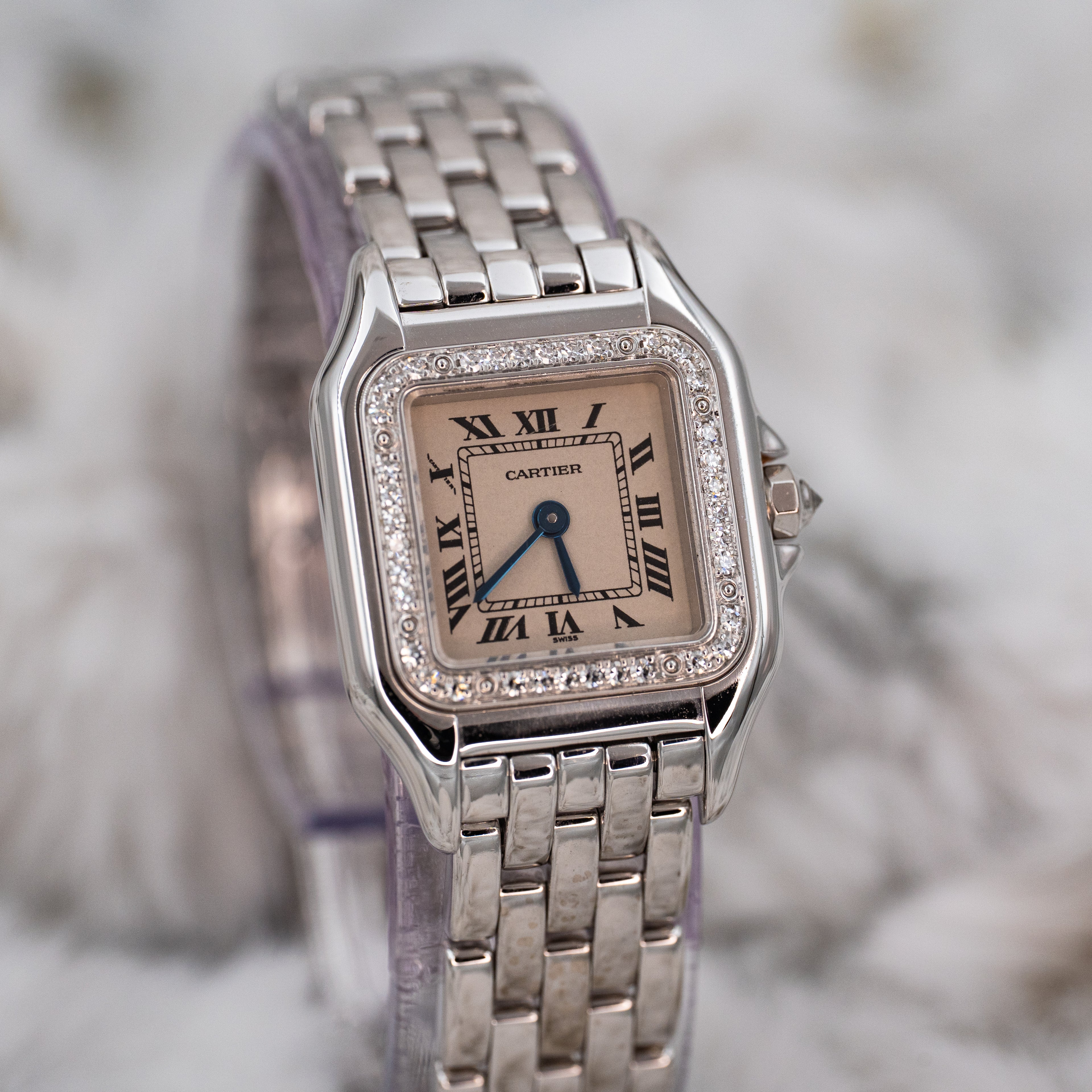 Cartier Panthere 1660 Quartz 18k White Gold Ladies 22mm w Cartier Travel Case