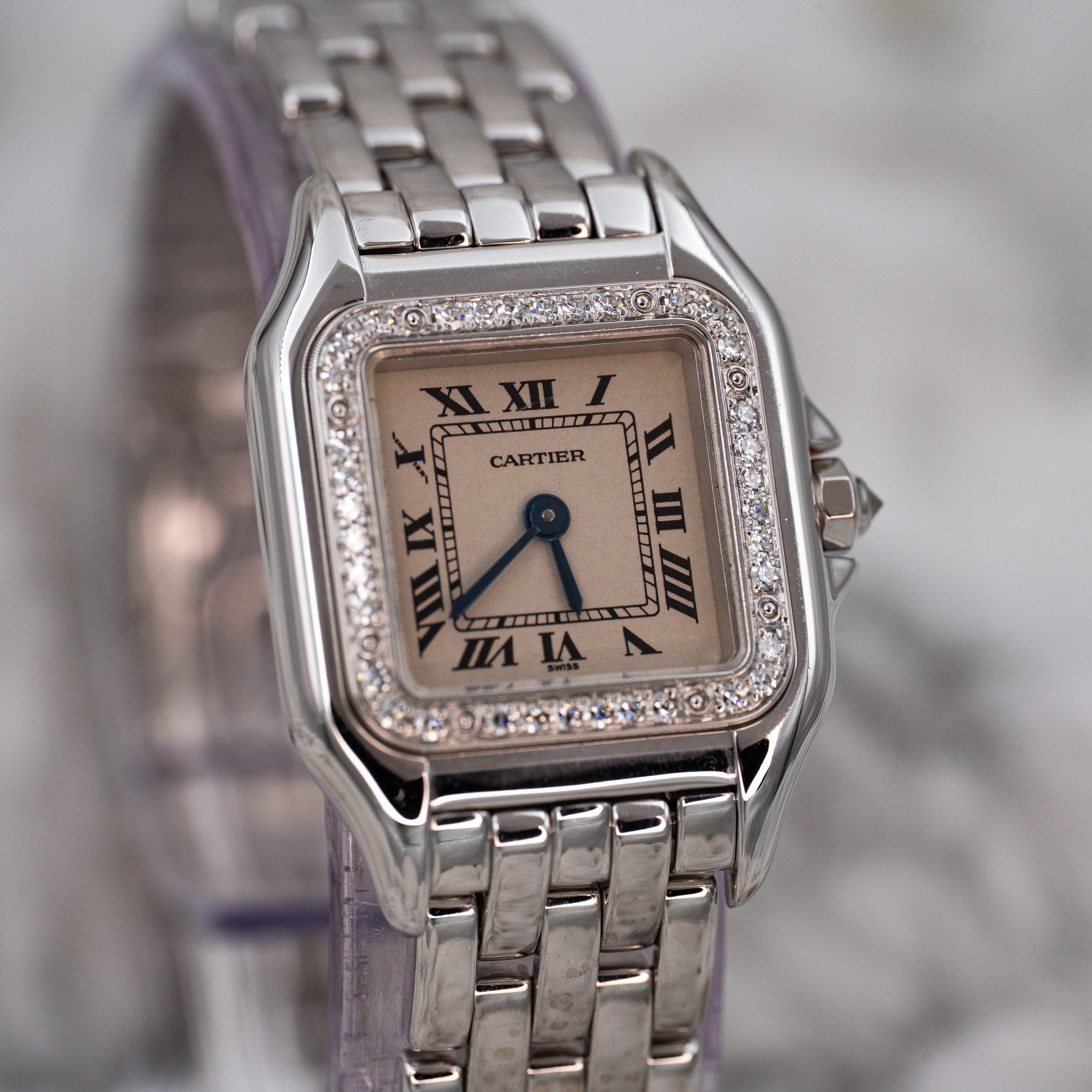 Cartier Panthere 1660 Quartz 18k White Gold Ladies 22mm w Cartier Travel Case