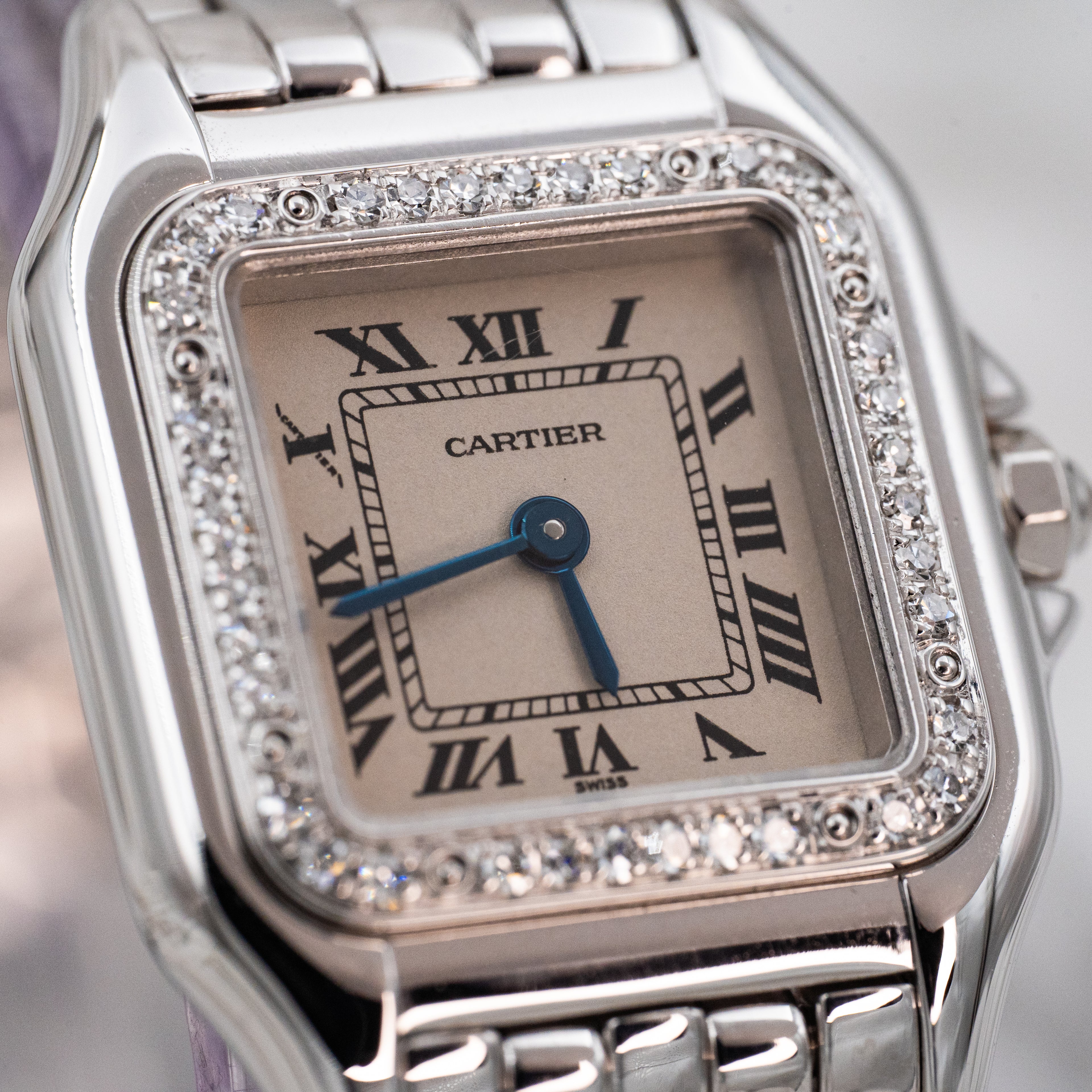 Cartier Panthere 1660 Quartz 18k White Gold Ladies 22mm w Cartier Travel Case